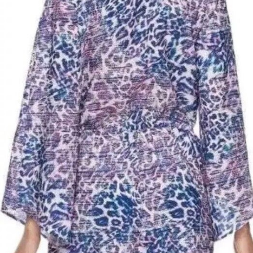 Jennifer Lopez leopard print short romper - Picture 8 of 8